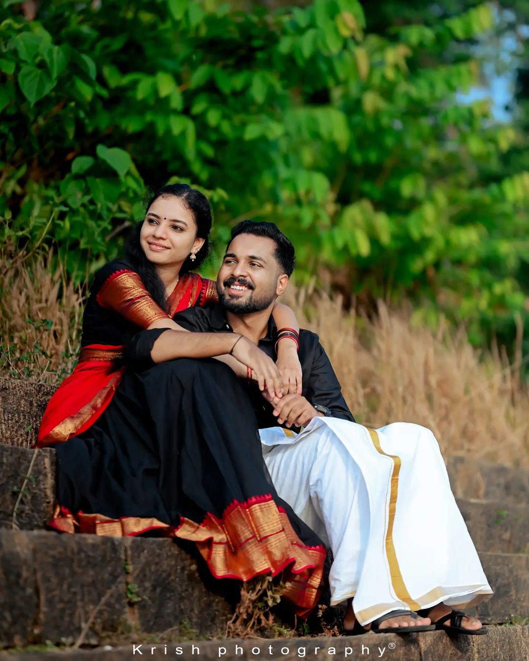 Mezos Kanjivaram Banarasi Silk Zari Half Saree Set – Red & Black Lehenga with Dupatta (Unstitched) | Amali Ethnic Collection