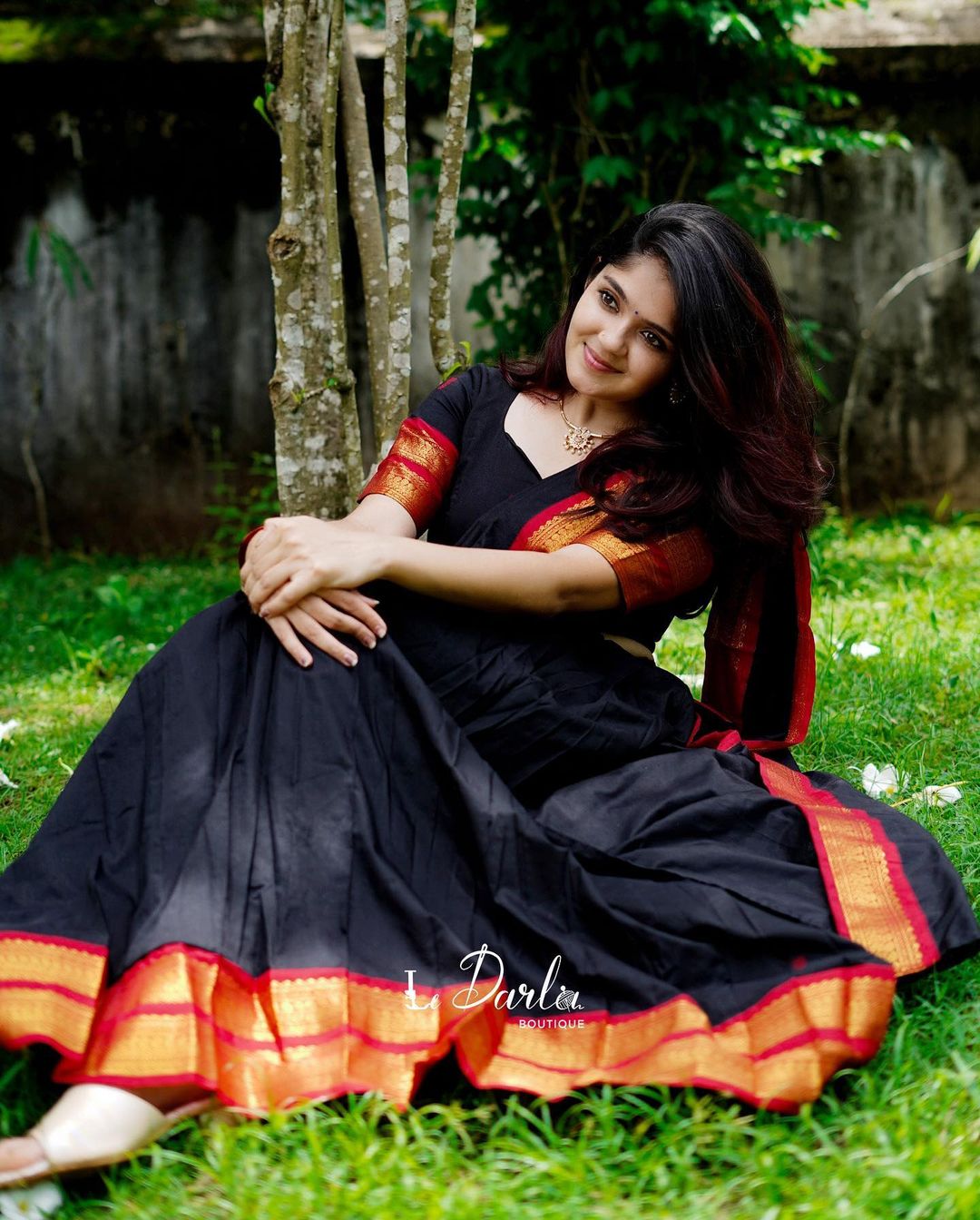 Mezos Black & Maroon Banarasi Kanjivaram Silk Zari Half Saree Set | Amali Royal Heritage Collection